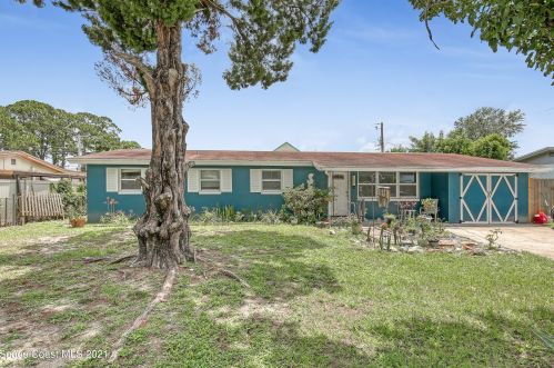 1005 Cleveland St, Titusville FL  32780-6467 exterior