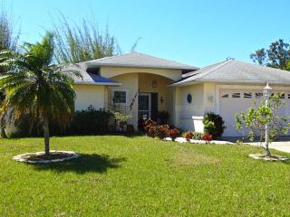 7722 36th Ln, Sarasota, FL 34243-2889