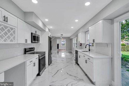 188 Tiffany Ln, Willingboro NJ  08046-3855 exterior