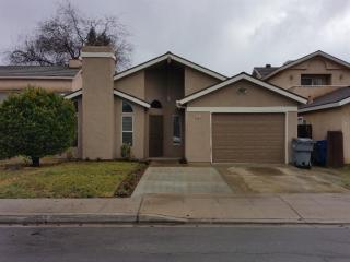 4151 Cornell Ave, Fresno, CA 93703-1408