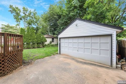 166 Cambridge Ave, Englewood NJ  07631-1625 exterior