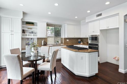 7 Rockrose Ct, Trabuco Canyon CA  92679-4944 exterior