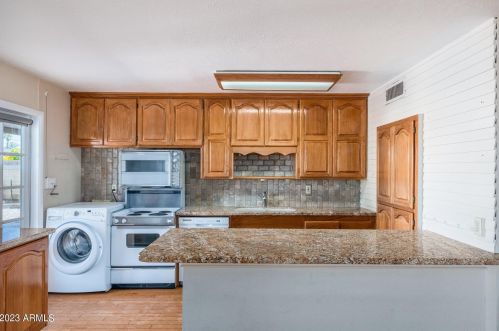 8310 Glenrosa Ave, Scottsdale AZ  85251-2807 exterior