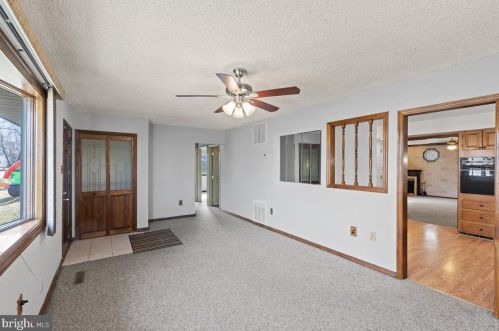 478 Windsor Dr, Gloucester, NJ 08031-3033