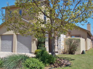 2797 Indian Wells Dr, Kerrville, TX 78028-8056
