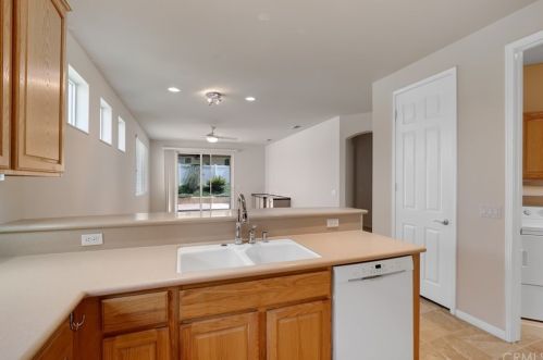 968 Wind Flower Rd, Beaumont CA  92223-8543 exterior