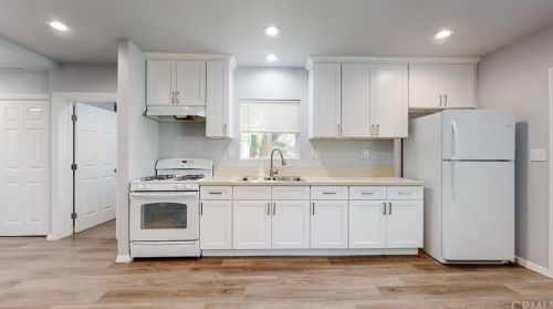 736 Montebello Blvd, Montebello CA 90640-2534 exterior