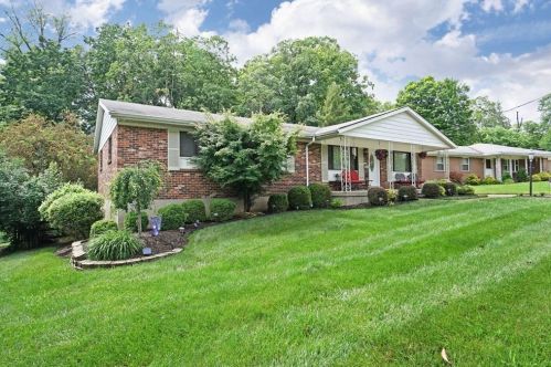 5613 Goldenrod Dr, Cincinnati, OH 45239-6711