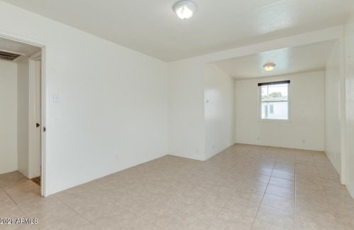 4333 17 Ave, Phoenix AZ 85085-6300 exterior