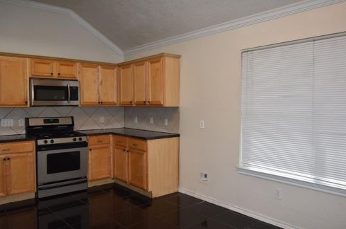 19914 Chaste Tree Ln, Humble TX  77338-3779 exterior