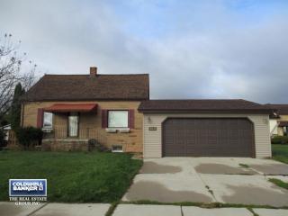 2414 Herman Rd, Manitowoc WI  54220-1245 exterior