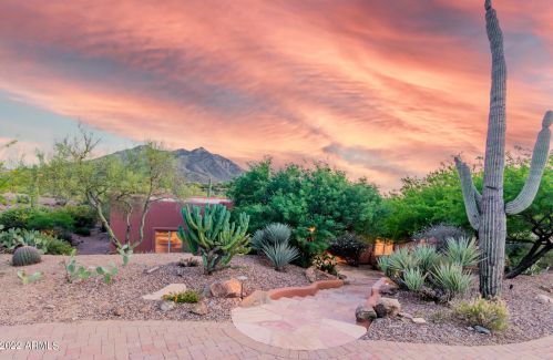6655 Tanya Rd, Cave Creek, AZ 85331-8309