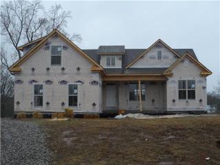 642 Delk Ln, Columbia, TN 38401-2488