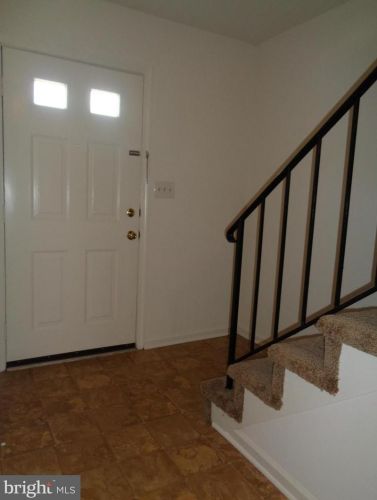 721 Olde Greenwich Cir, Fredericksburg VA  22408-4034 exterior