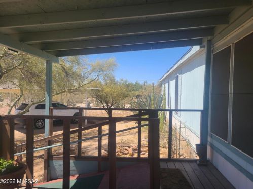 7590 Lydia Ave, Tucson, AZ 85743-8561