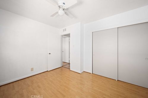 826 Lightcap St, Lancaster CA 93535-2720 exterior