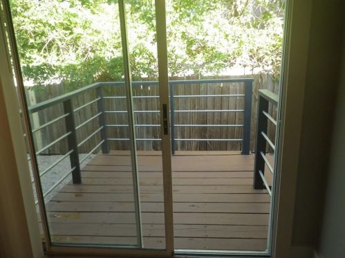 313 Blackson Ave, Austin TX 78752-2618 exterior