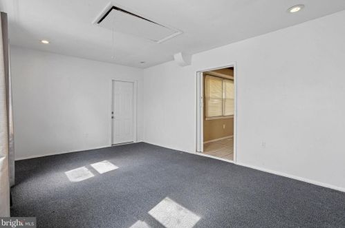 44 Middleton Ln, Willingboro NJ  08046-3148 exterior