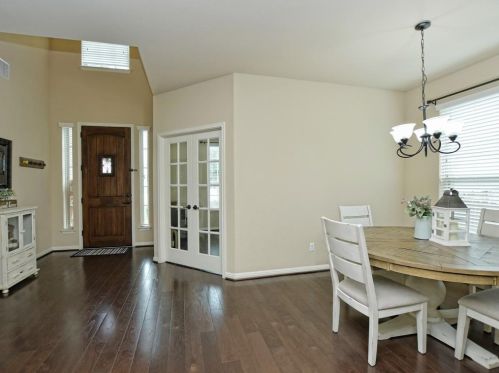 112 Lake Texana Ct, Georgetown TX  78628-7153 exterior