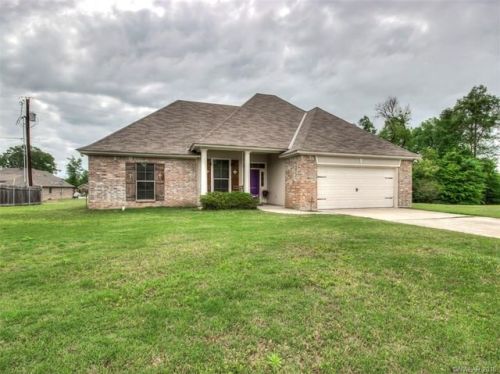 10175 English Oaks Dr, Springridge, LA 71047-7561
