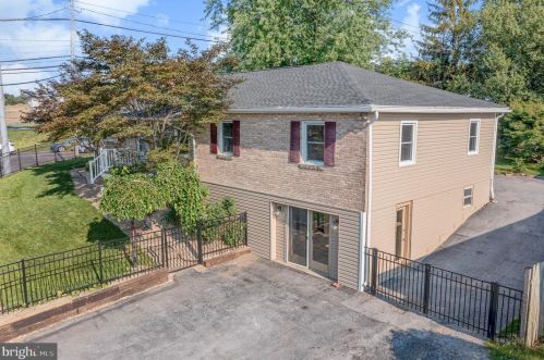 2513 Linglestown Rd, Harrisburg, PA 17110-9409