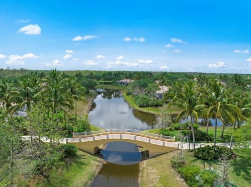 15351 Scrub Jay Ln, Bonita Springs FL  34135-8536 exterior