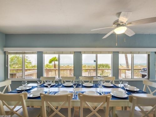 6000 Gulf Rd, Fort Myers Beach FL  33931-4315 exterior