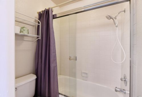 2546 Westberry Dr, Santa Rosa CA 95403-7203 exterior