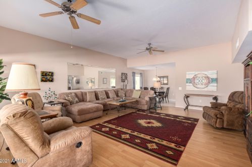 17821 Boswell Blvd, Sun City, AZ 85373-1624