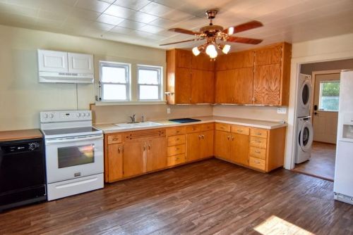 110 Arlington Ave, Cameron WI  54822-9417 exterior