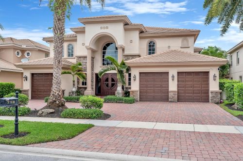 718 Edgebrook Ln, West Palm Beach, FL 33411-5301