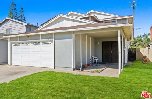 17815 Lysander Dr, Long Beach, CA 90746-1623
