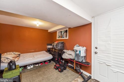 619 Columbia Rd, Washington DC 20009-4705 exterior