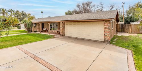 6834 4th Ave, Phoenix, AZ 85013-1106