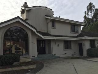 18423 Meadow Ridge Rd, Salinas CA  93907-1645 exterior