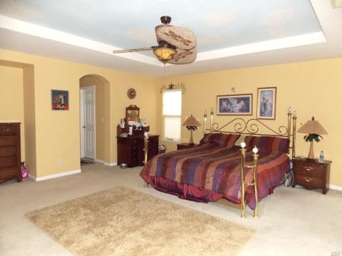 1409 Birdie Dr, Windsor CA  95492-8717 exterior