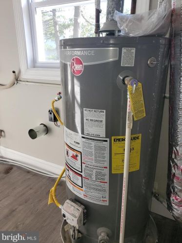 194 Northampton Dr, Willingboro NJ  08046-1343 exterior