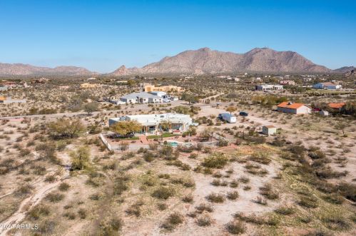 12379 Waverly Dr, Casa Grande AZ  85194-6801 exterior