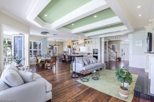 1175 Bird Ln, Sanibel FL  33957-3507 exterior