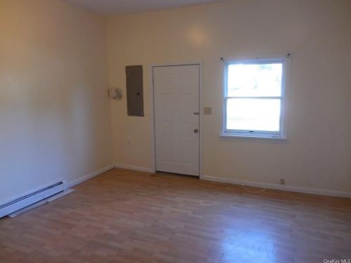 5490 Route 9w, Newburgh, NY 12550-1157