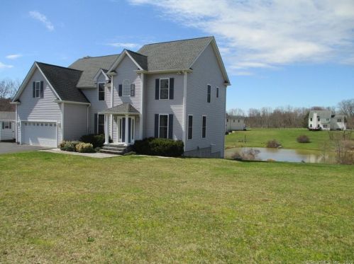 4 Maggie Ct, Terryville, CT 06786-4525