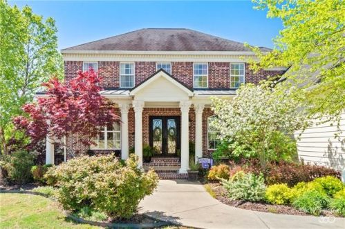 650 Sonoma Cir, Fayetteville, AR 72703-9770