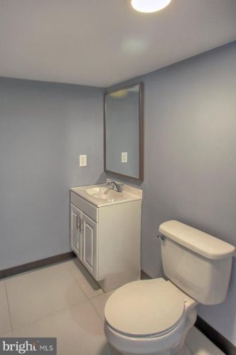 1140 Rolleston St, Harrisburg PA  17104-2833 exterior