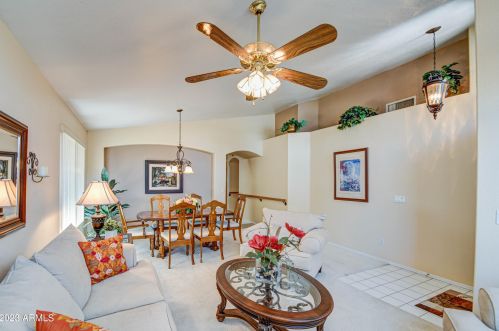 851 Sierra Madre Ave, Gilbert, AZ 85233-5729