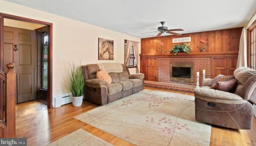 2017 Bethel Rd, Lansdale PA 19446-6054 exterior