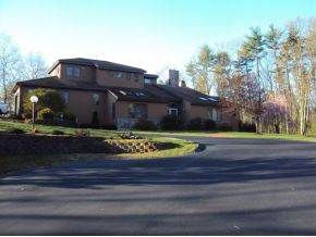 146 Londonderry Tpke, Auburn, NH 03032-3616