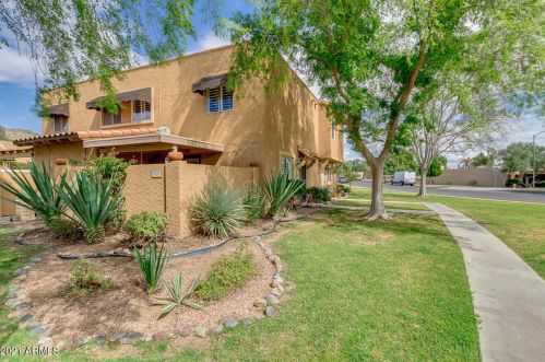 10207 8th Pl, Phoenix, AZ 85020-1517