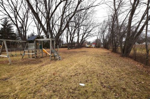1463 Mccormick St, Green Bay, WI 54301-2563
