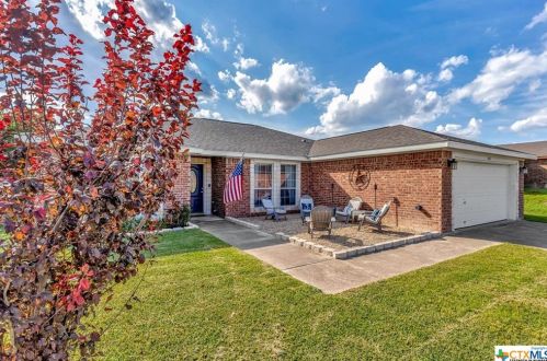 2205 Jake Dr, Copperas Cove, TX 76522-7548