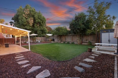 612 Catalina Way, Modesto CA  95350-4213 exterior